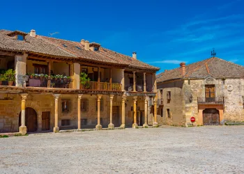 Discovering Pedraza: Unveiling the Beauty of this Small and Pretty Village in Spanish Countryside